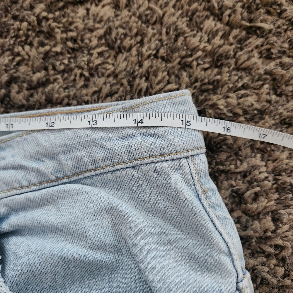 Free People We The Free Tinsley Baggy Ripped Boyfriend Jeans - Light Wash - Picture 12 of 14